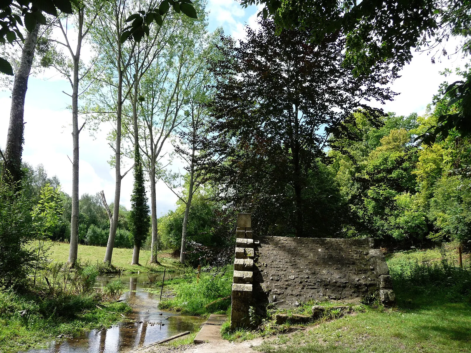 La fontaine Sainte-Catherine en forêt de Lyons